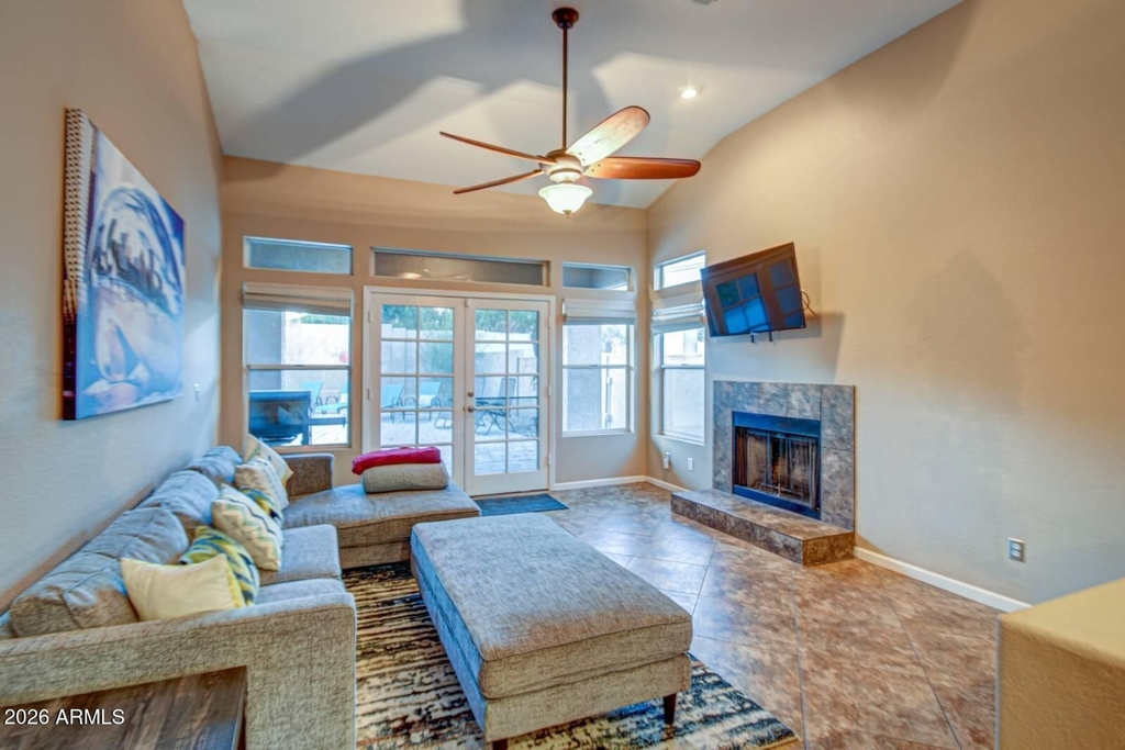 1676 E Glenhaven Drive - Photo 16