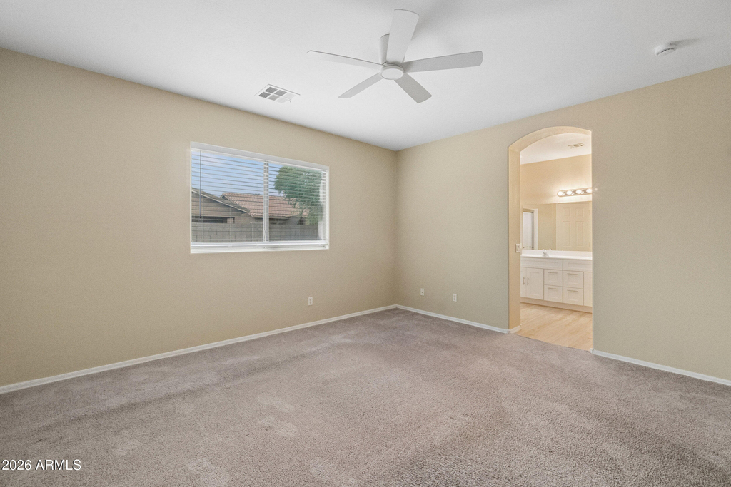 9806 W Horse Thief Pass - Photo 17