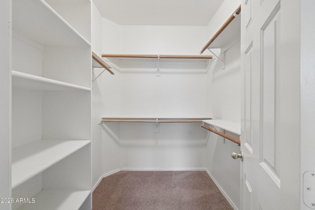 9806 W Horse Thief Pass - Photo 18