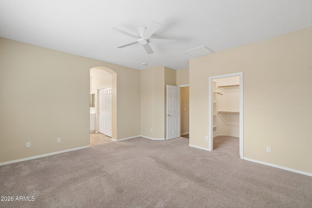 9806 W Horse Thief Pass - Photo 16