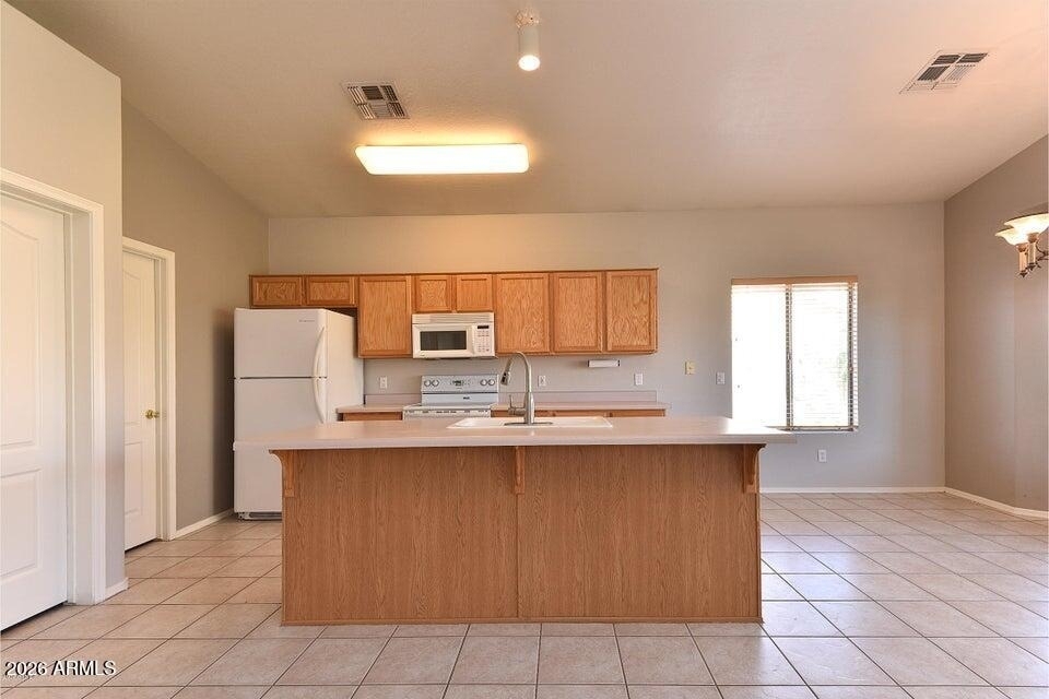 4560 E Olney Avenue - Photo 7