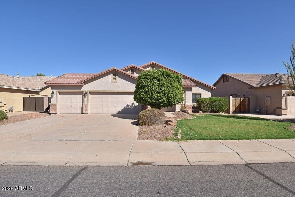 4560 E Olney Avenue - Photo 0