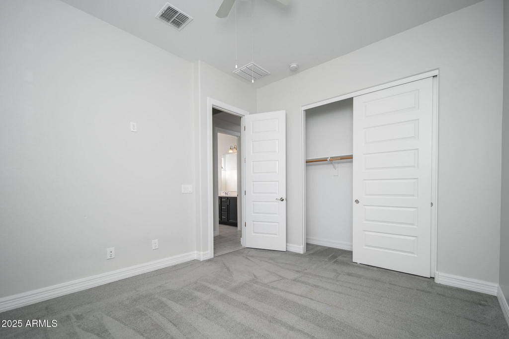 9752 W Rowel Road - Photo 24