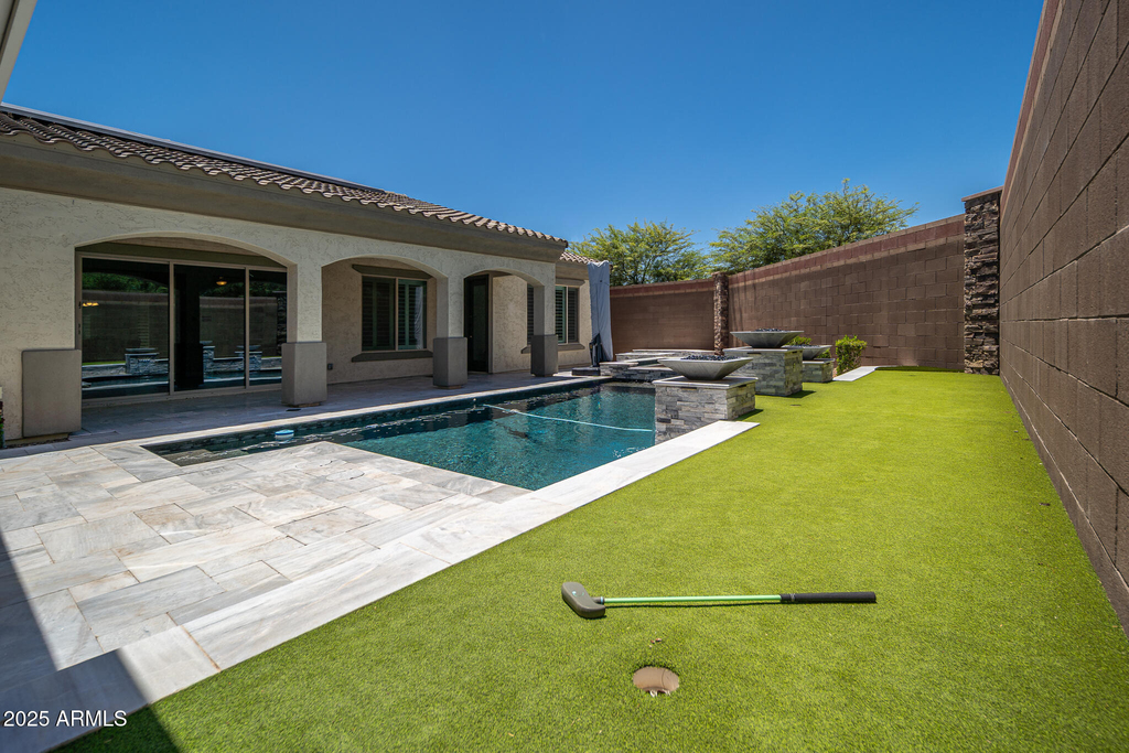 9752 W Rowel Road - Photo 39