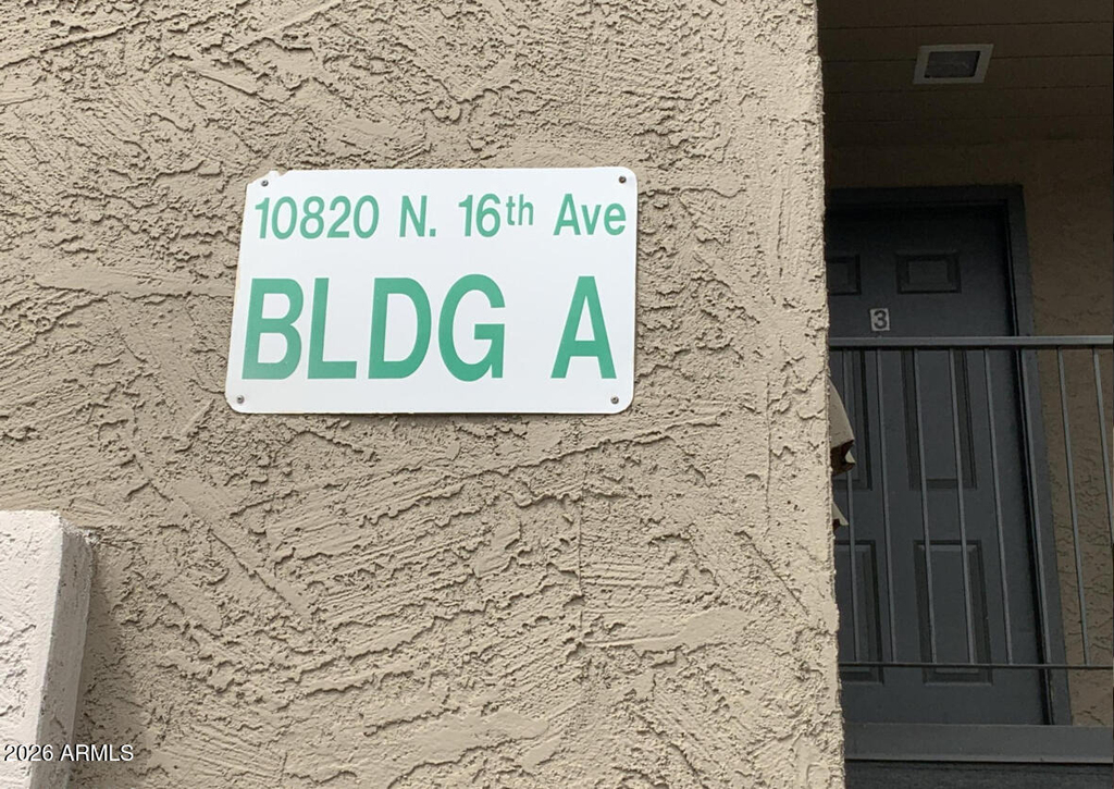 10820 N 16th Avenue - Photo 0