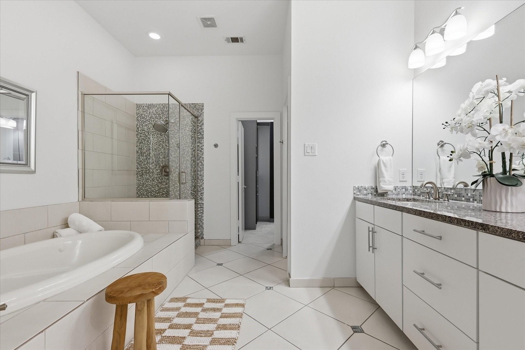 3200 Ross Avenue - Photo 27