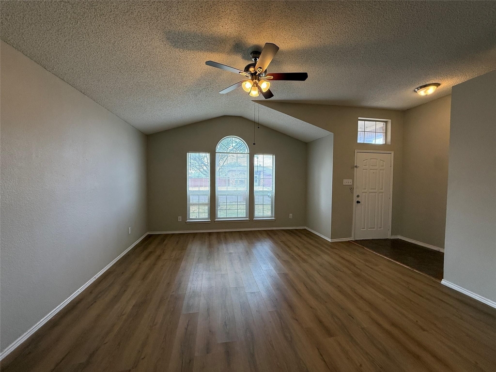 12267 Ortega - Photo 2