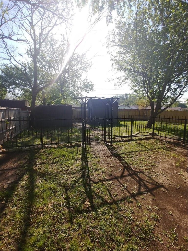 333 Hilltop Lane - Photo 13