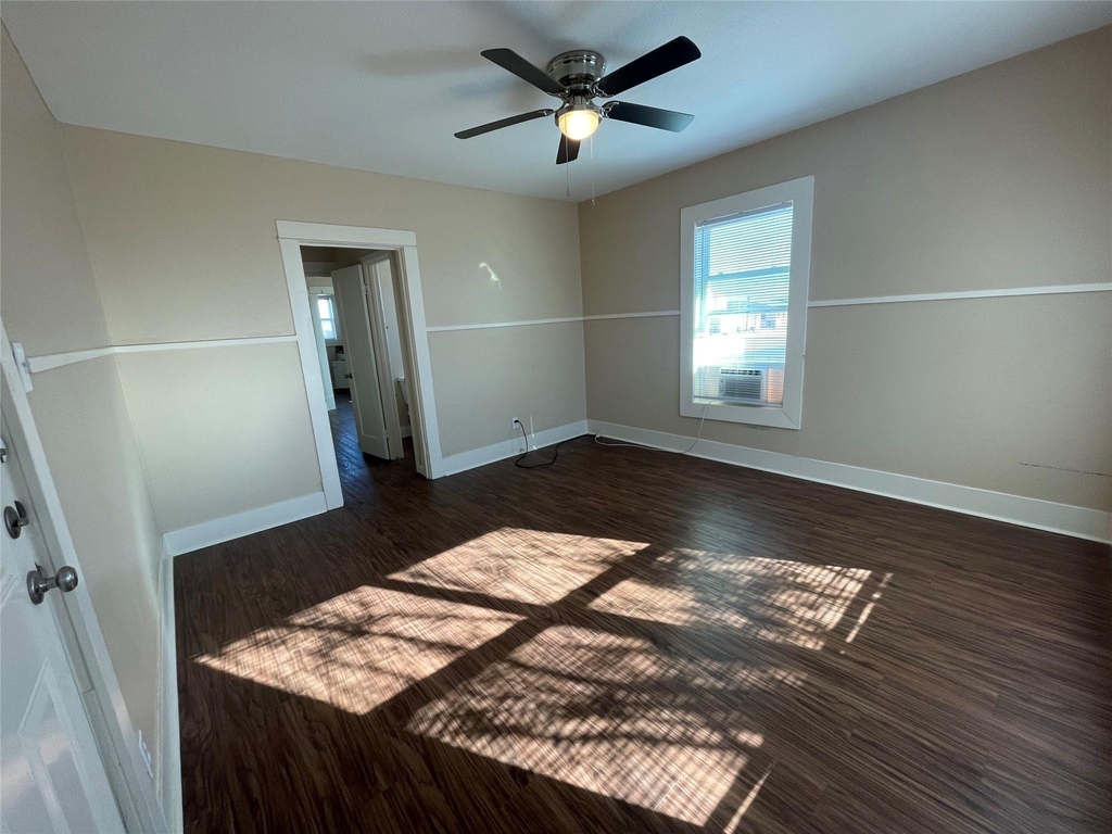1702 S 3rd Street - Photo 1