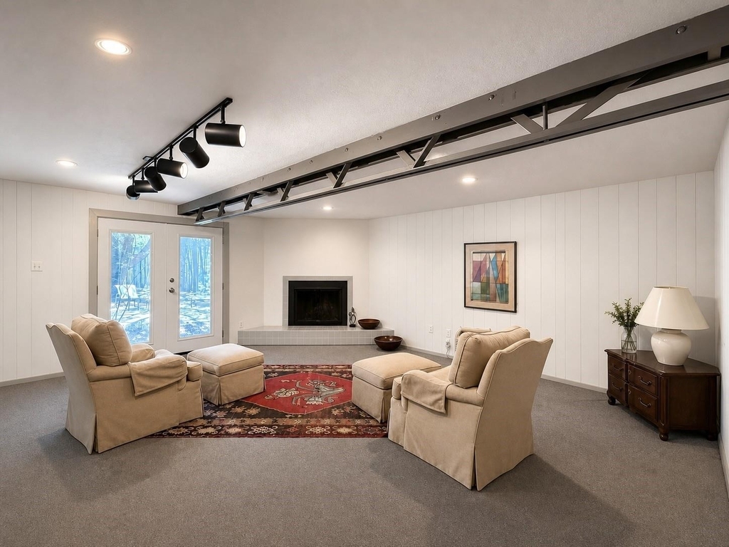 3401 Hanover Lane - Photo 4