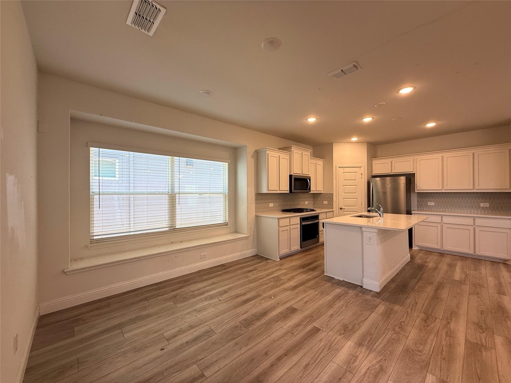 309 Boston Drive - Photo 6