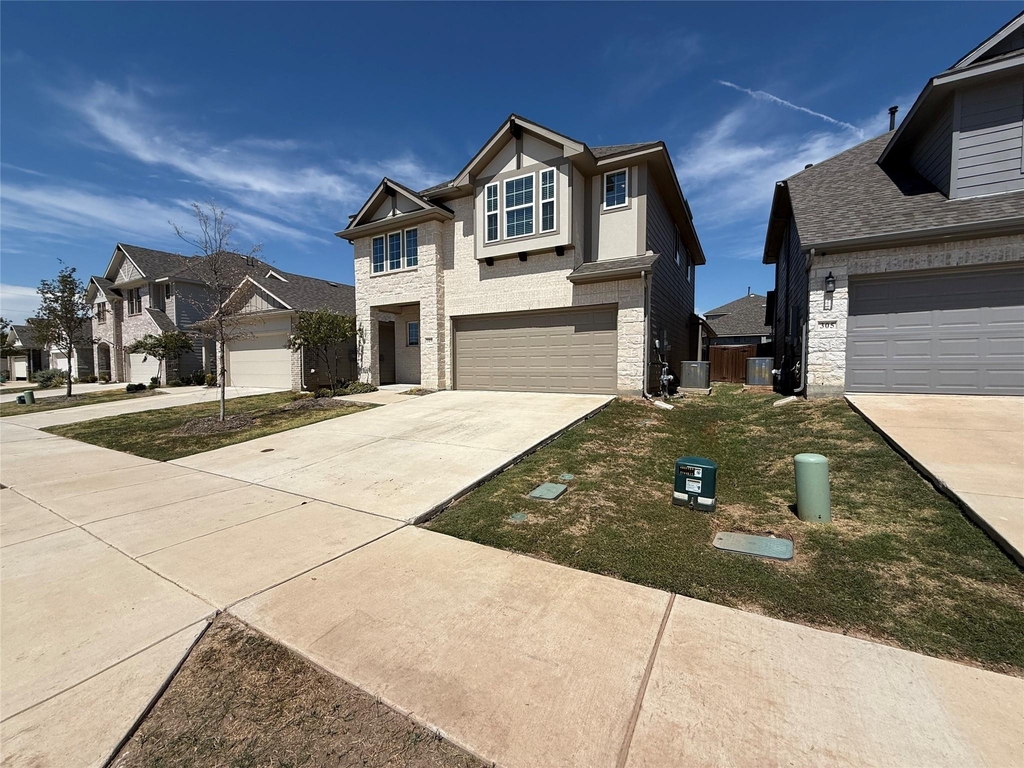 309 Boston Drive - Photo 0