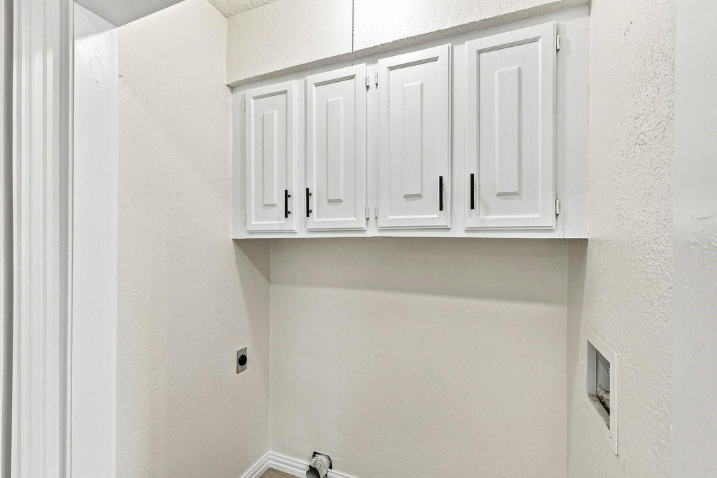 8137 Foxfire Lane - Photo 5