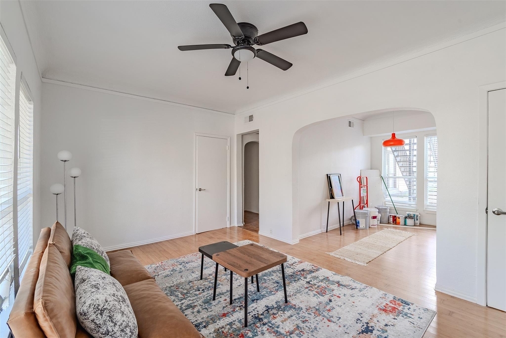 5305 Reiger Avenue - Photo 3
