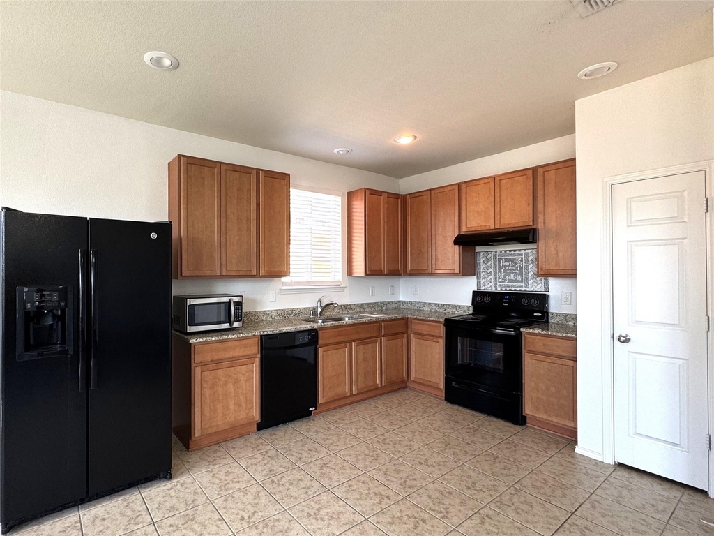 2340 Senepol Way - Photo 4