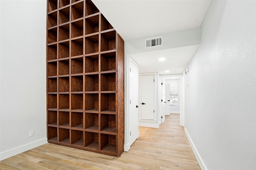 1860 Amber Lane - Photo 5