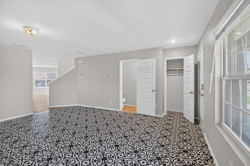 6341 Bollard Drive - Photo 3