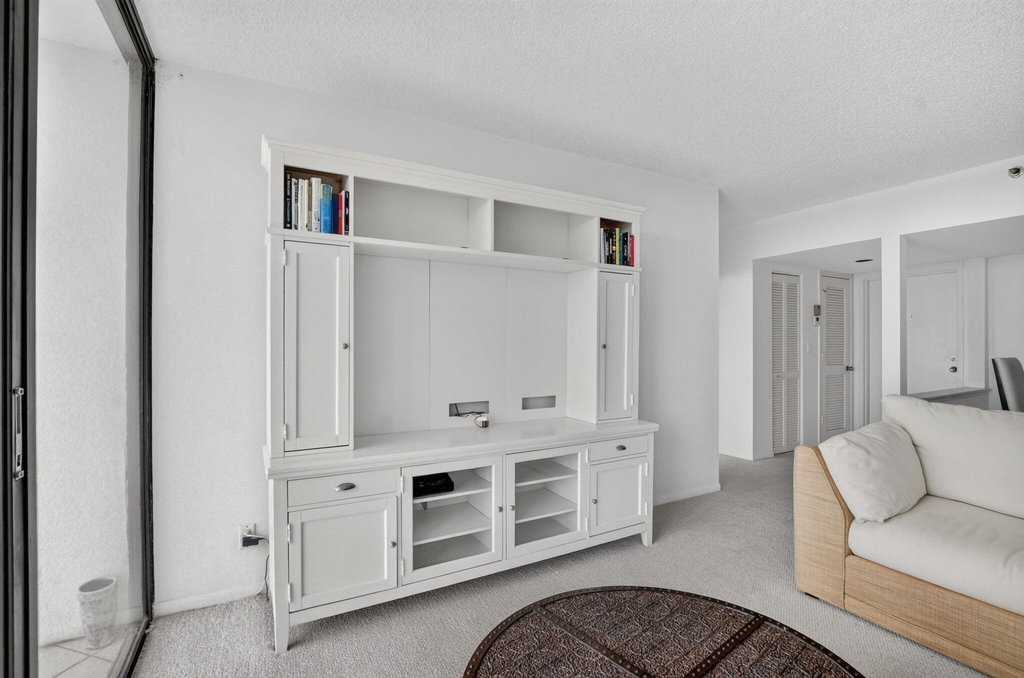 6845 Willow Wood Drive - Photo 8