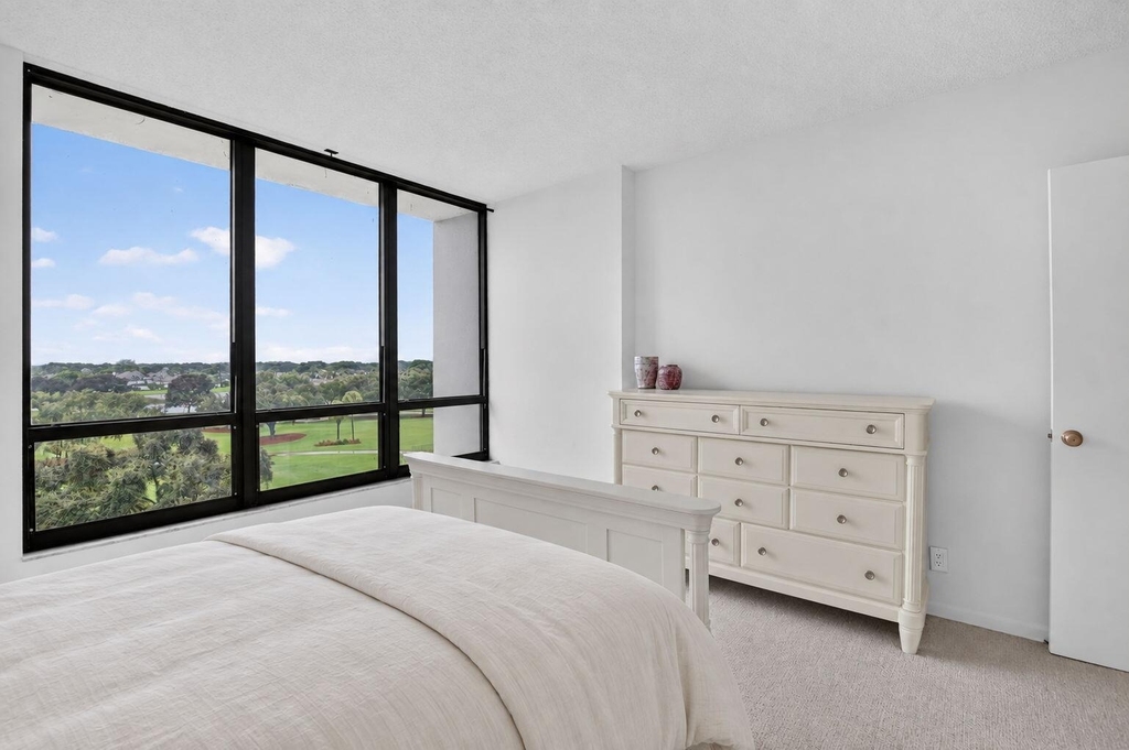 6845 Willow Wood Drive - Photo 19