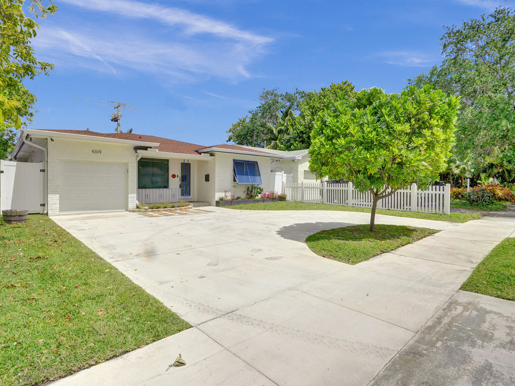 4309 Johnson Street - Photo 47