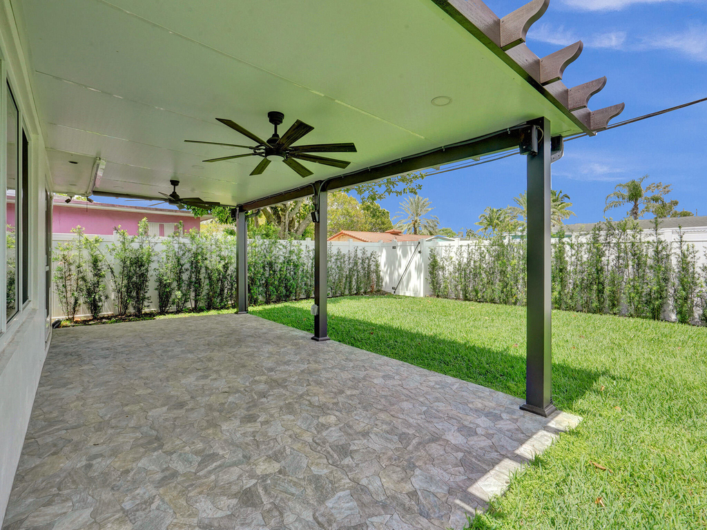 4309 Johnson Street - Photo 9