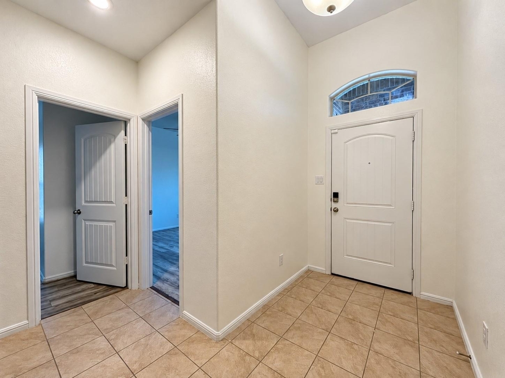 712 Ben Lake Trail - Photo 1