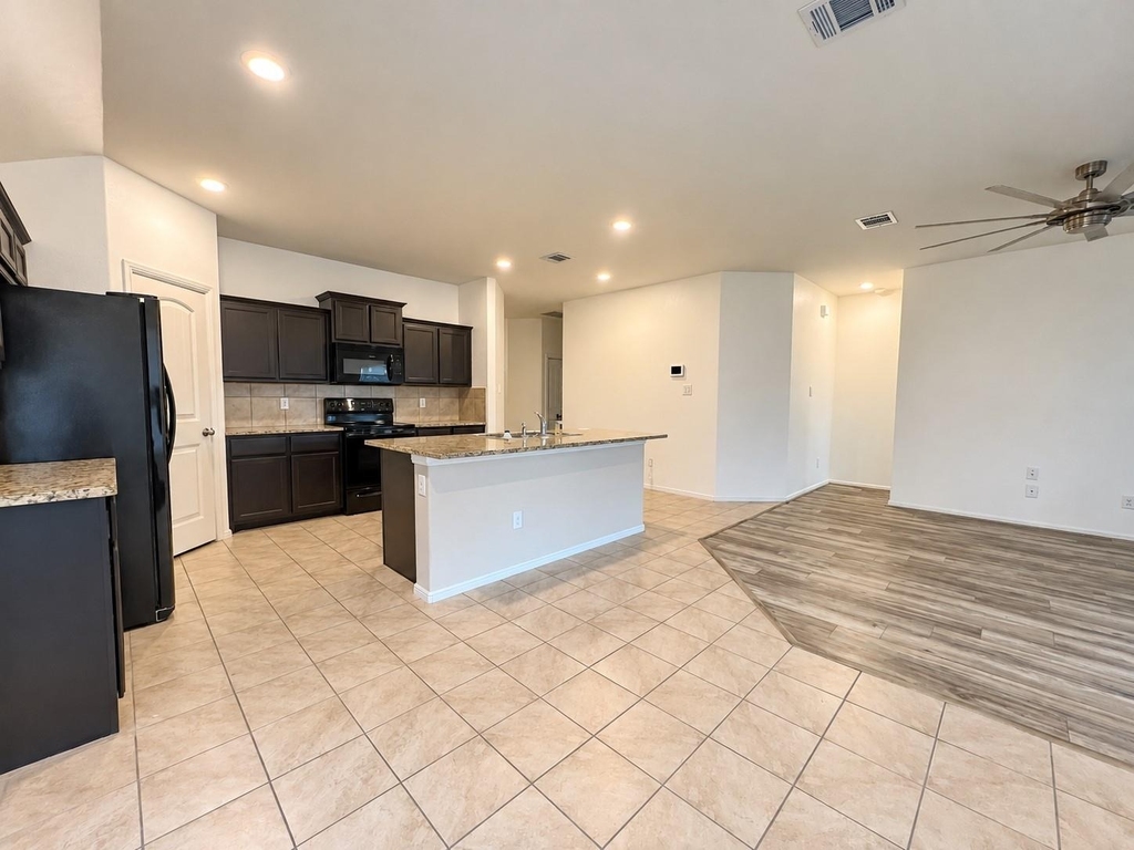 712 Ben Lake Trail - Photo 6
