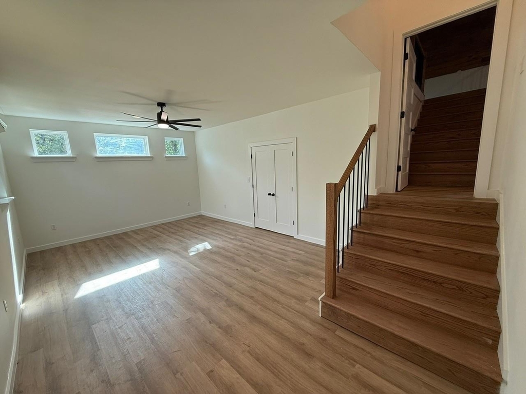 145 Greenbriar Court - Photo 19