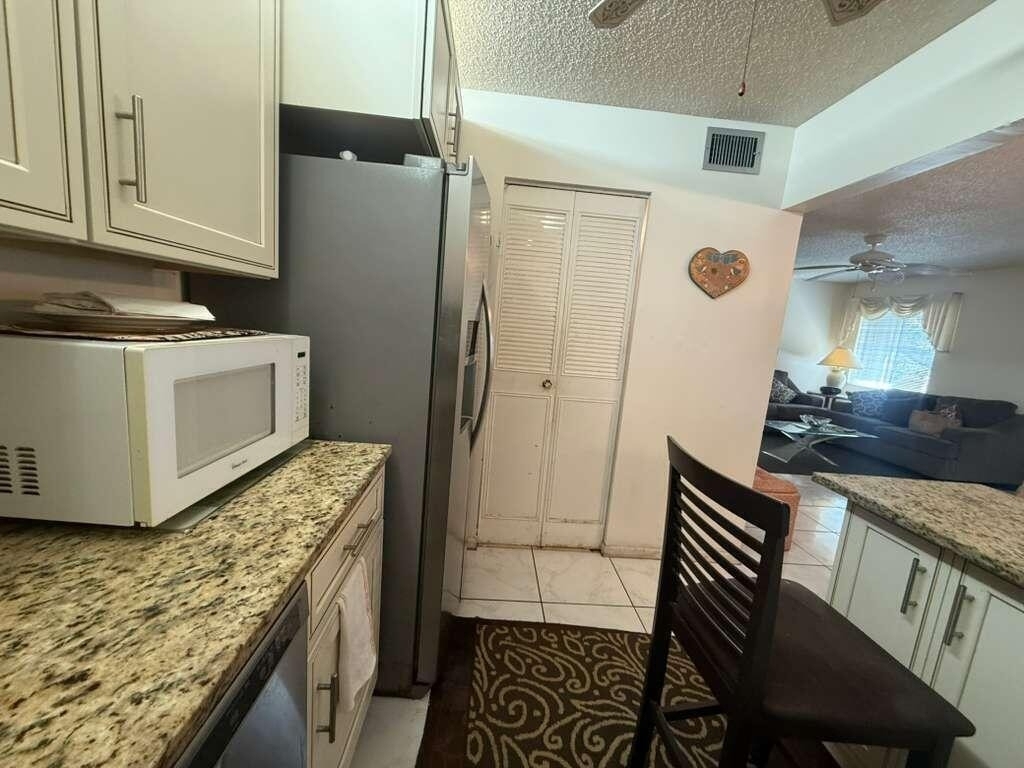 213 Pine Hov Circle - Photo 17