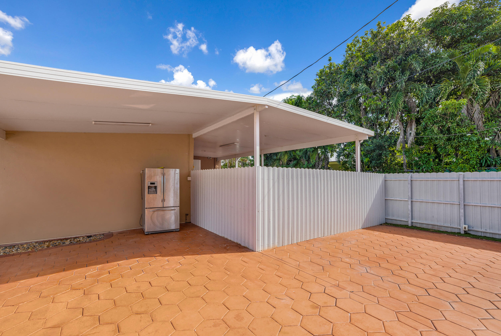 242 W 19th Street - Photo 17