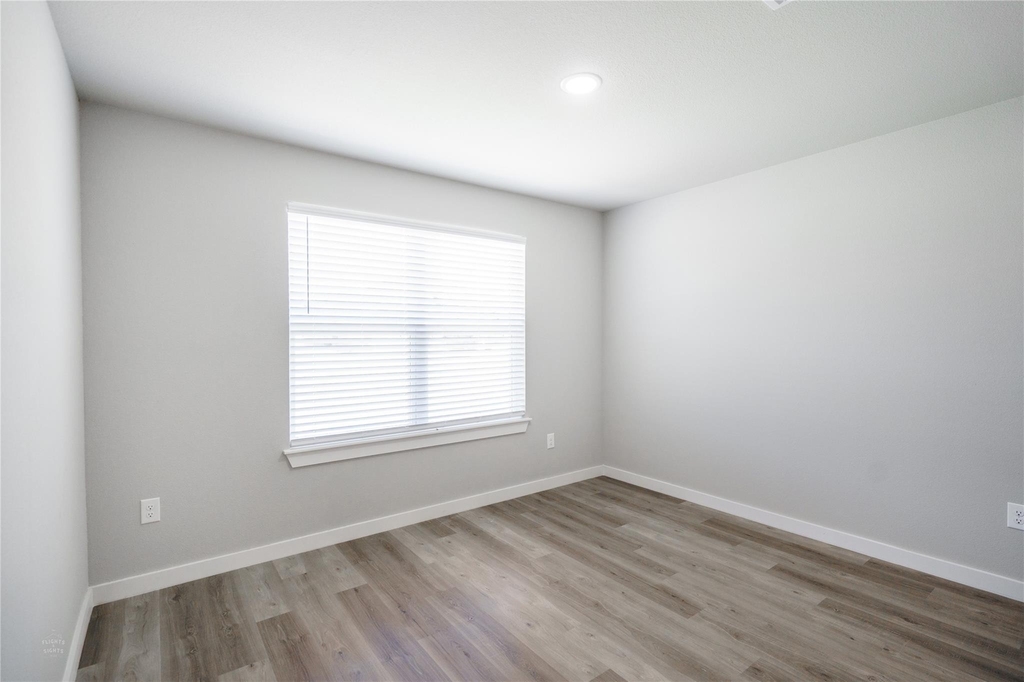 2727 Roman Lane - Photo 14