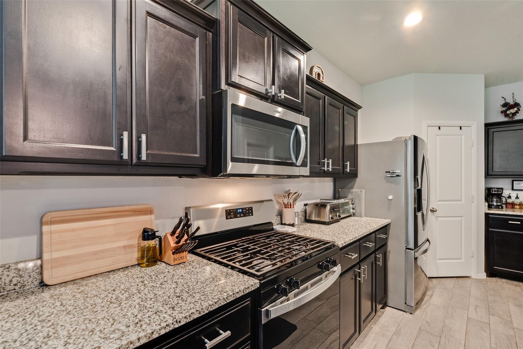 9637 Cherryville Road - Photo 14
