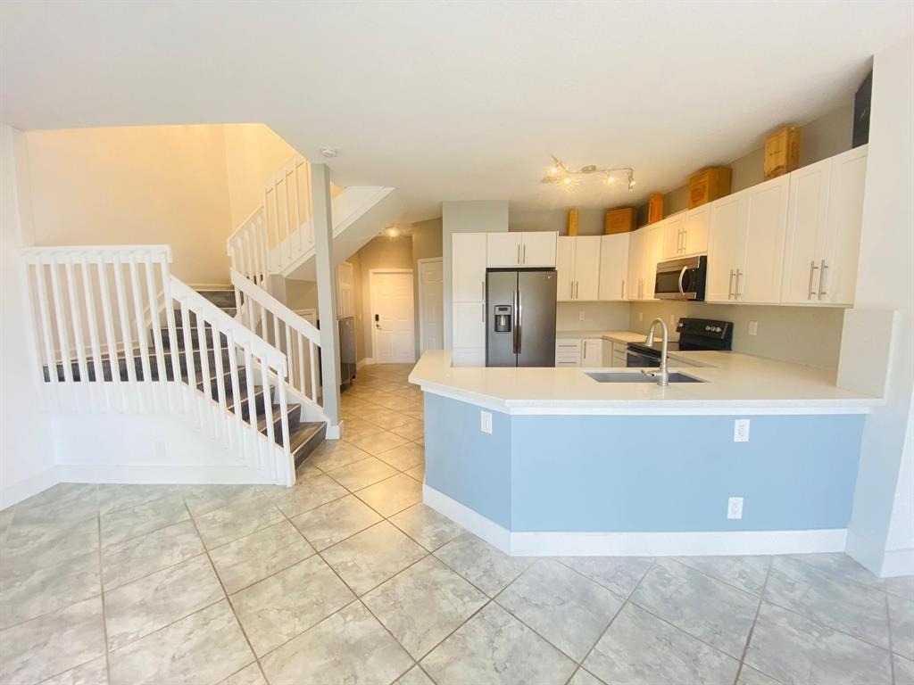 791 Nw 42nd Place - Photo 11