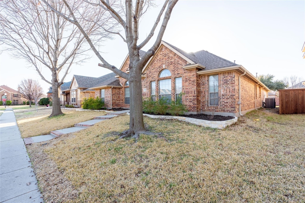 3708 Marble Lane - Photo 2