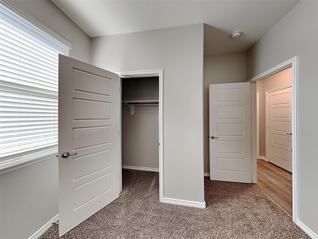 2337 Larimar Drive - Photo 9