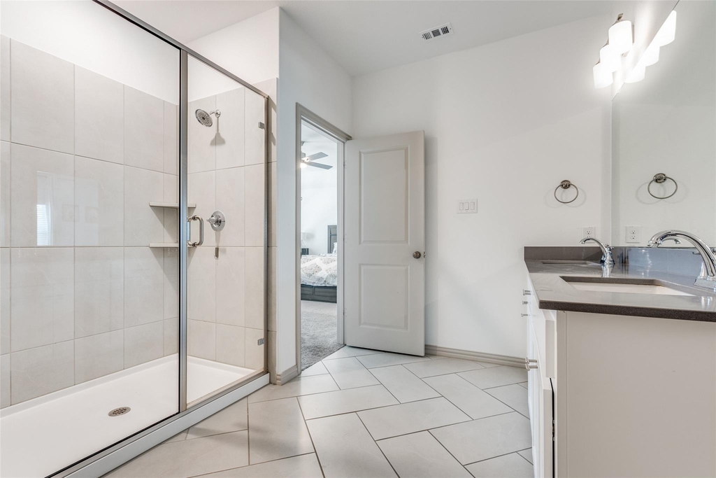 8833 Phoebe Road - Photo 11
