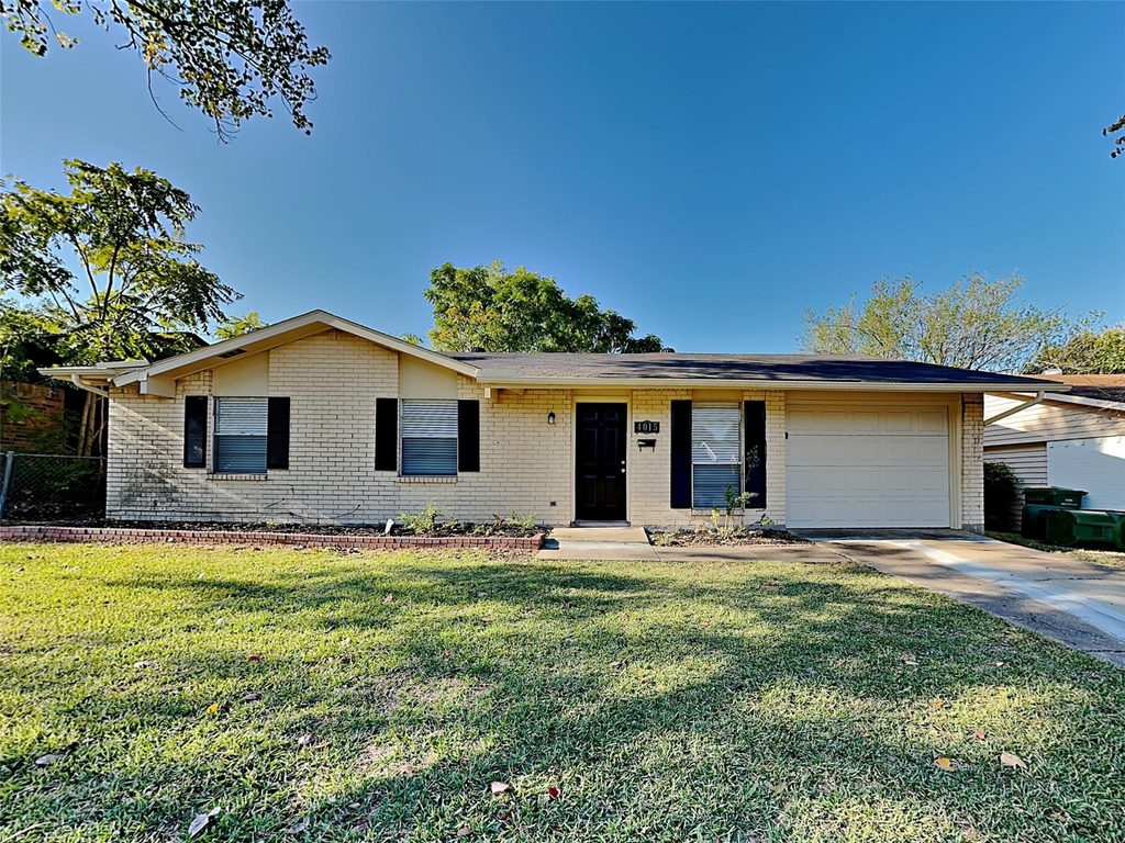 4015 Hartford Drive - Photo 0