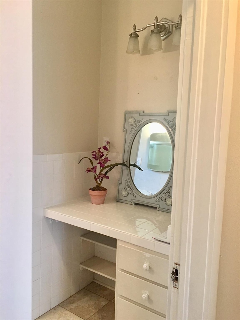 2545 Rogers Avenue - Photo 15