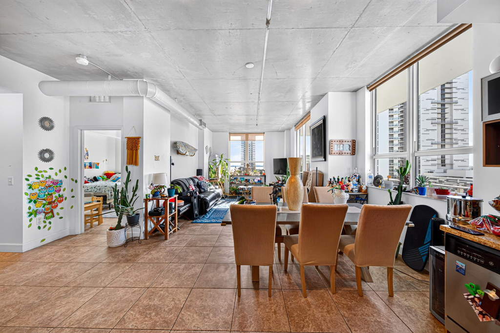 2275 Biscayne Boulevard - Photo 10
