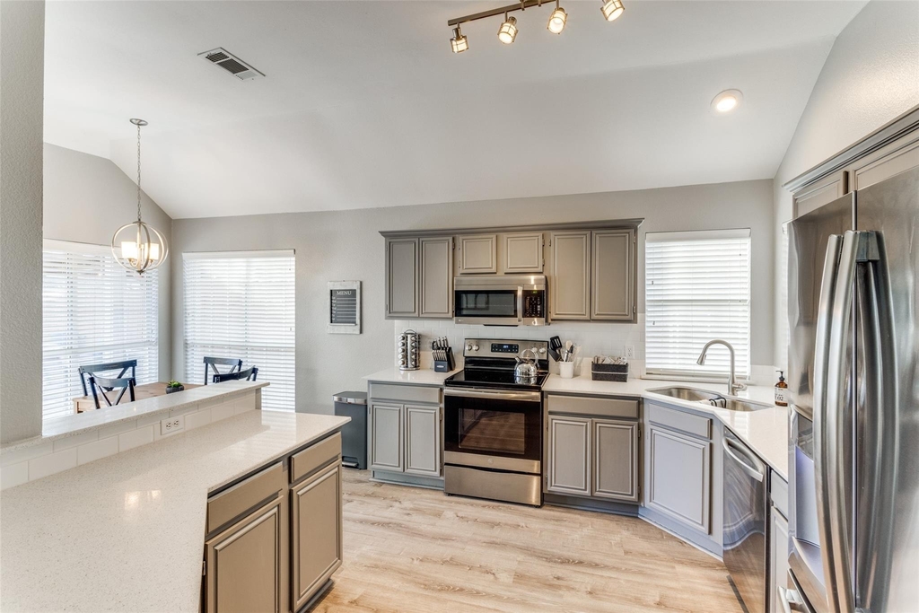 3607 Canyon View Court - Photo 17