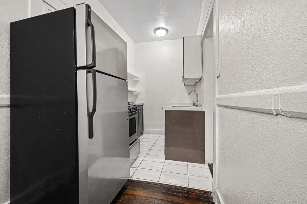 917 N Haskell Avenue - Photo 7