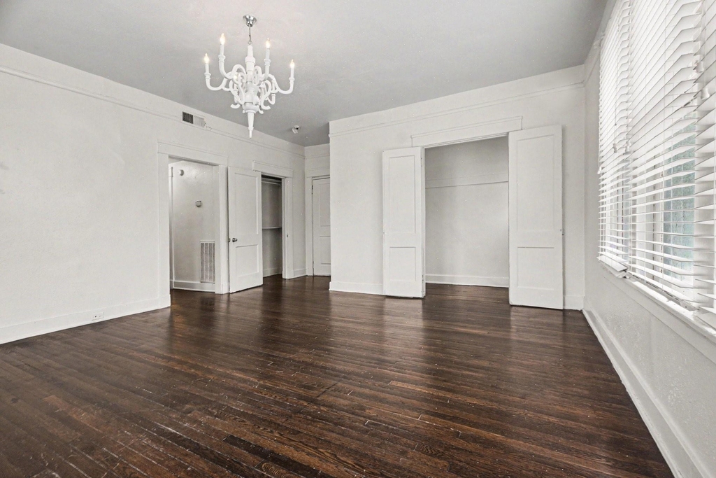 917 N Haskell Avenue - Photo 5