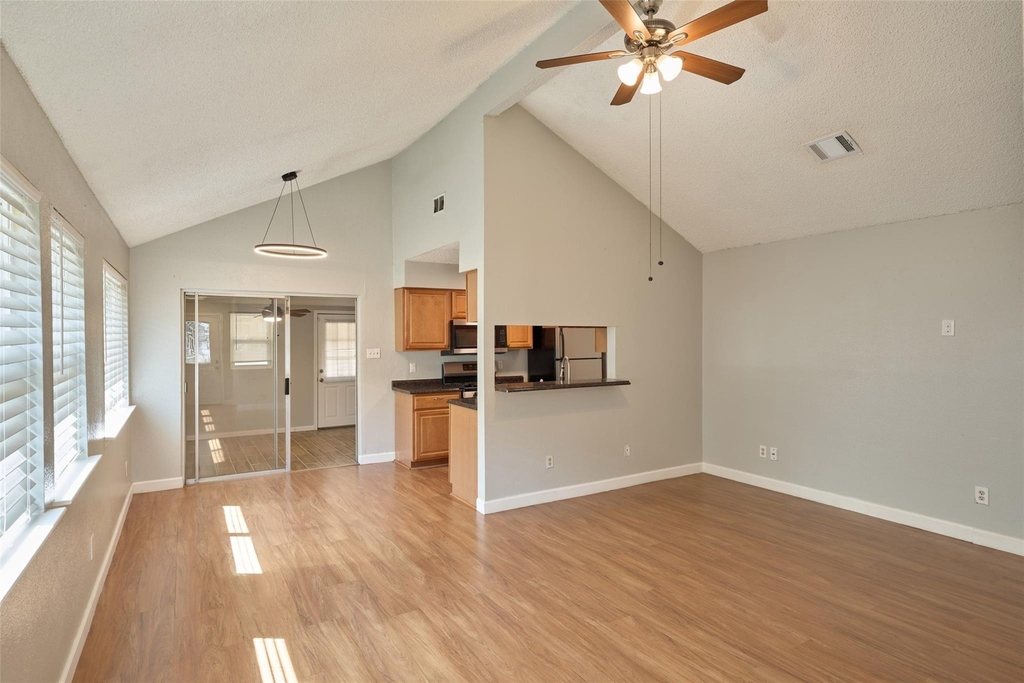 16151 Barbarossa Drive - Photo 3