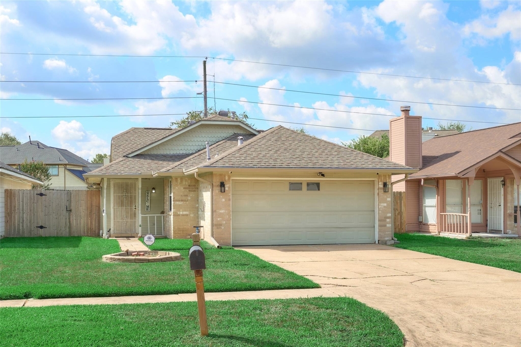 16151 Barbarossa Drive - Photo 0