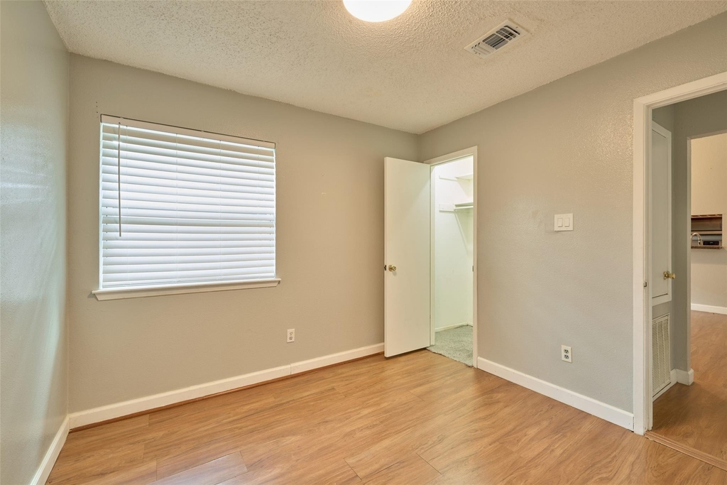 16151 Barbarossa Drive - Photo 17