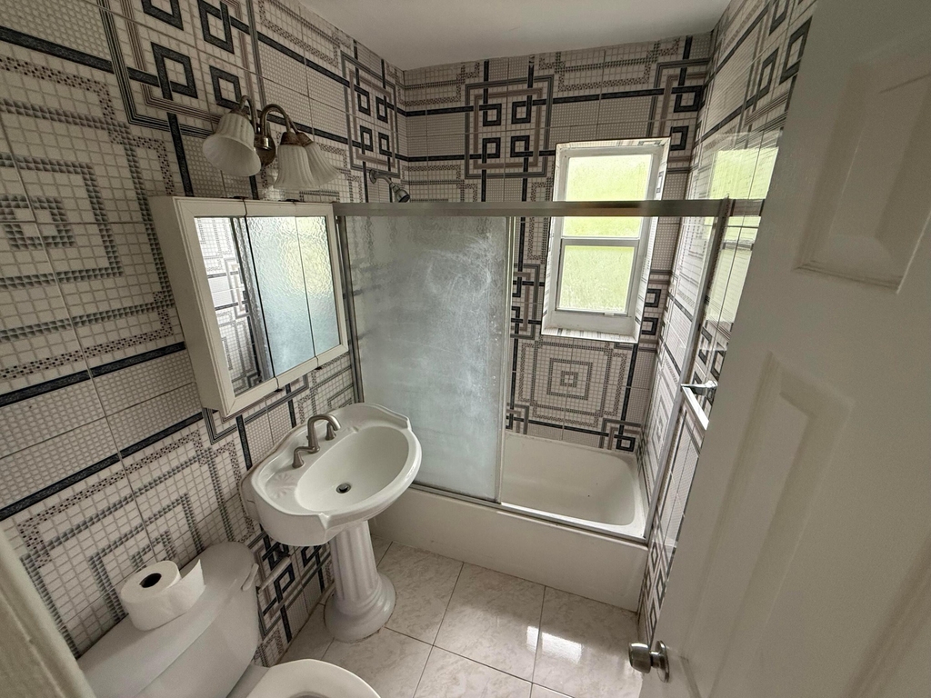 1125 Nw 144th Street - Photo 11