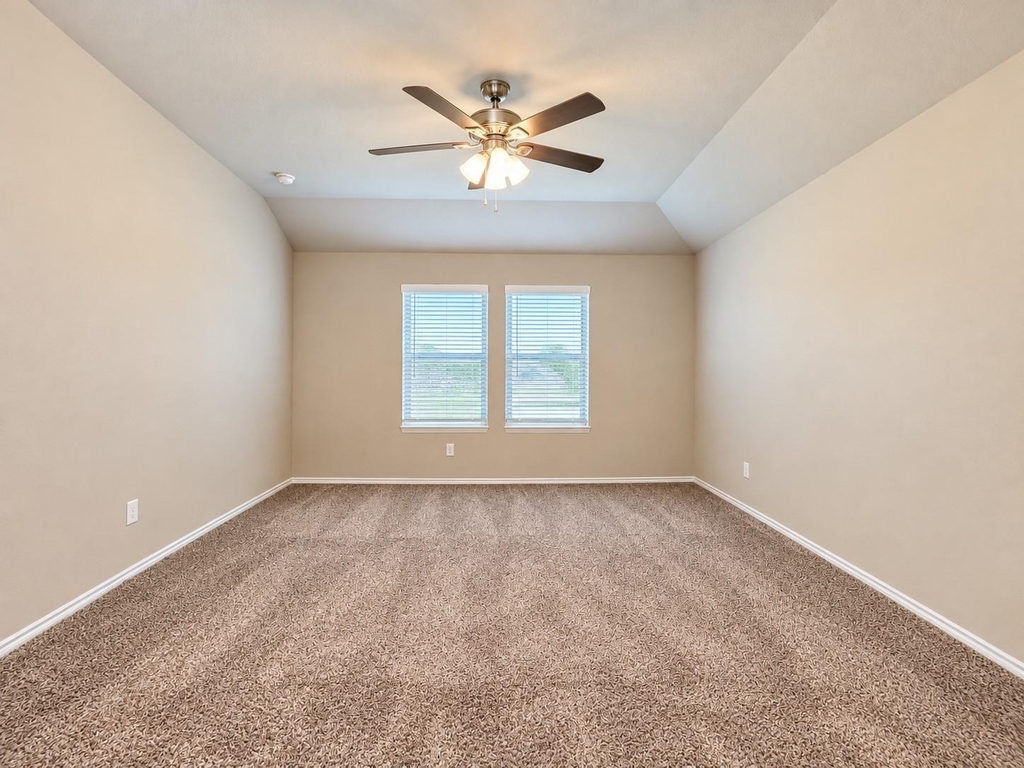 2721 Flowers Drive - Photo 5