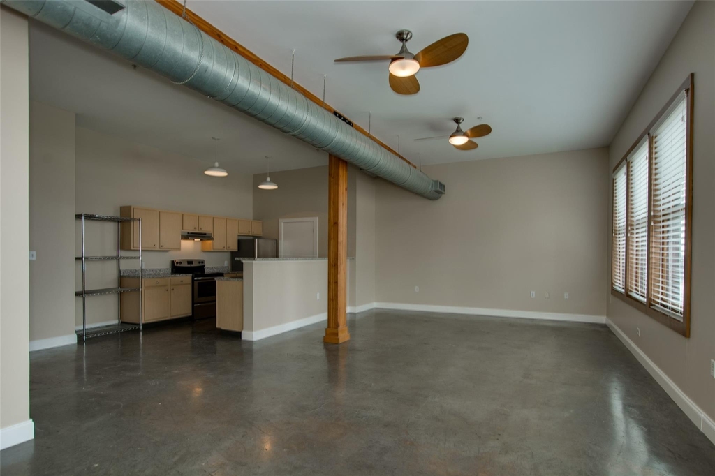 2502 Live Oak Street - Photo 3