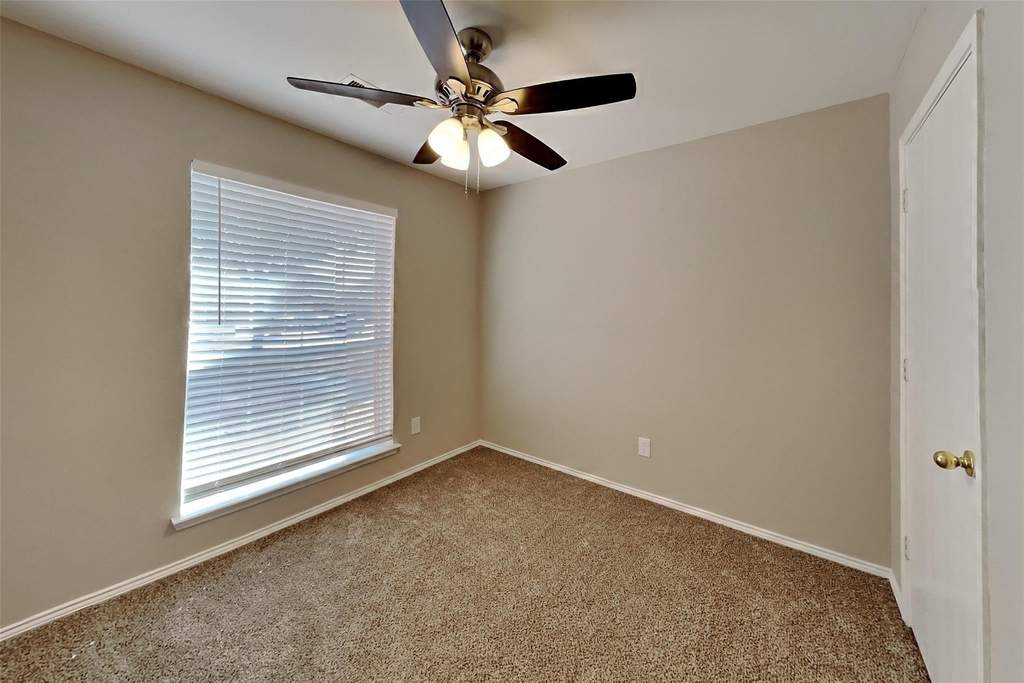 1709 Ryanfeld Drive - Photo 11