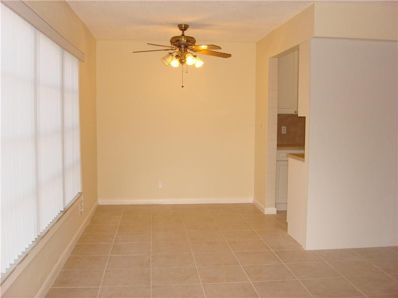 8840 Nw 30th Street - Photo 3